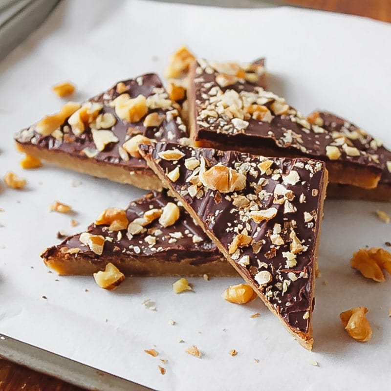 Toffee Bars with Chocolate – If You Give a Blonde a Kitchen